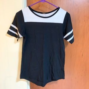 🪐 Black and White Tee